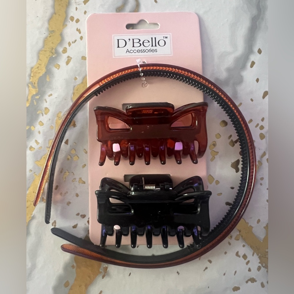 D Bello hair accessories set of 4! BRAND NEW WITH TAGS